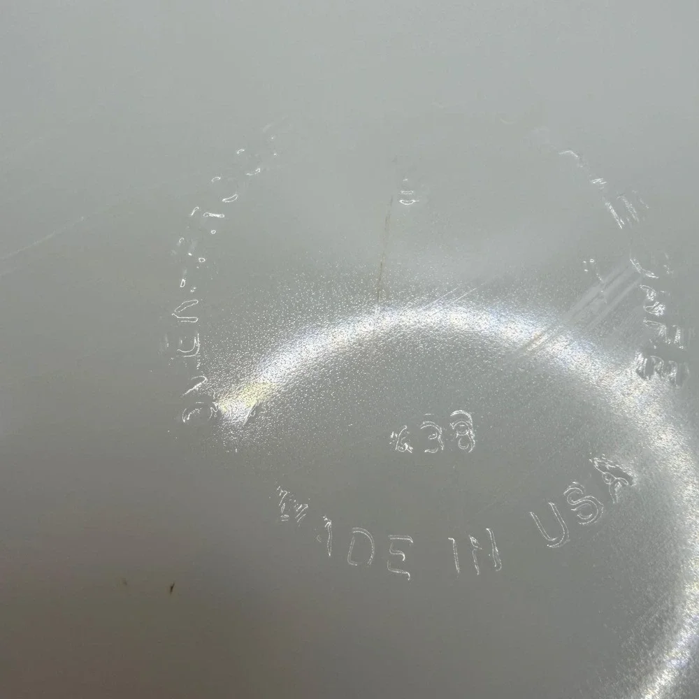 Vtg Milk Glass Baking Dish Made in USA Oven Safe White Round‎ Casserole Lid 5in